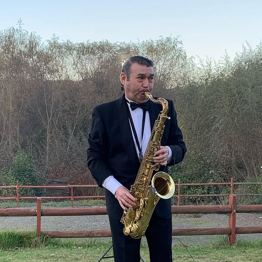 Servicio Anexo -ceremonia de musica en vivo saxofonista velatorio